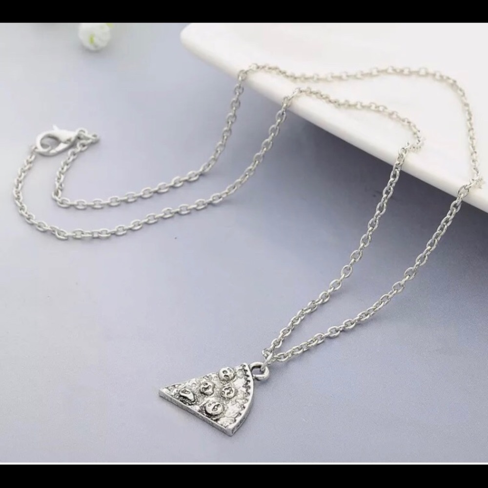New Pizza Charm Necklace Cute! 🍕 🎉